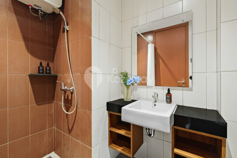 Bathroom 5, Tanera by Kozystay - Dago, Bandung