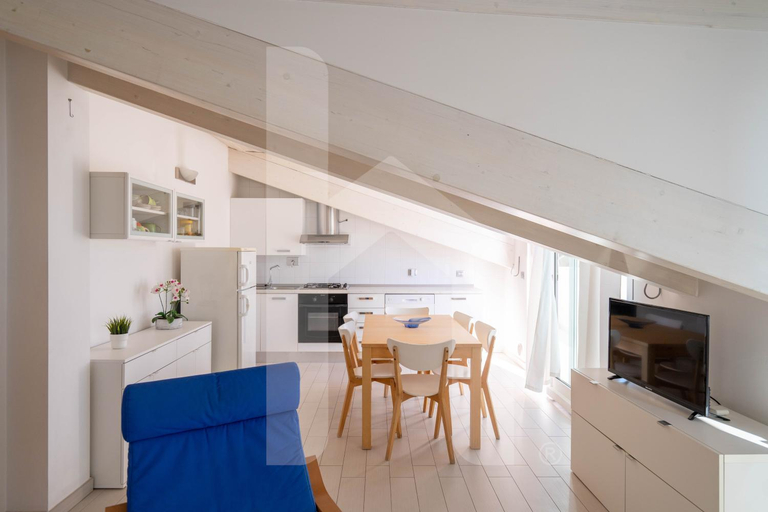 Others 2, Homiday - Residence BordoPineta, Teramo