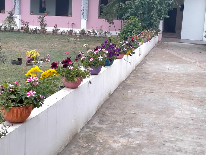 Others 5, Vedic Villa, Varanasi