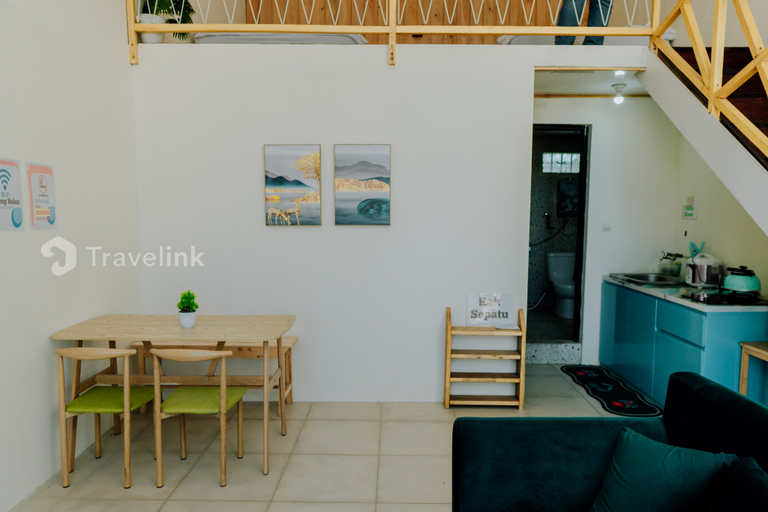 Others 4, Kijang Mas By Travelink, Wonosobo