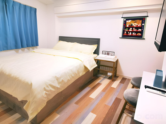 Bedroom 4, High Five Guest House, Kita