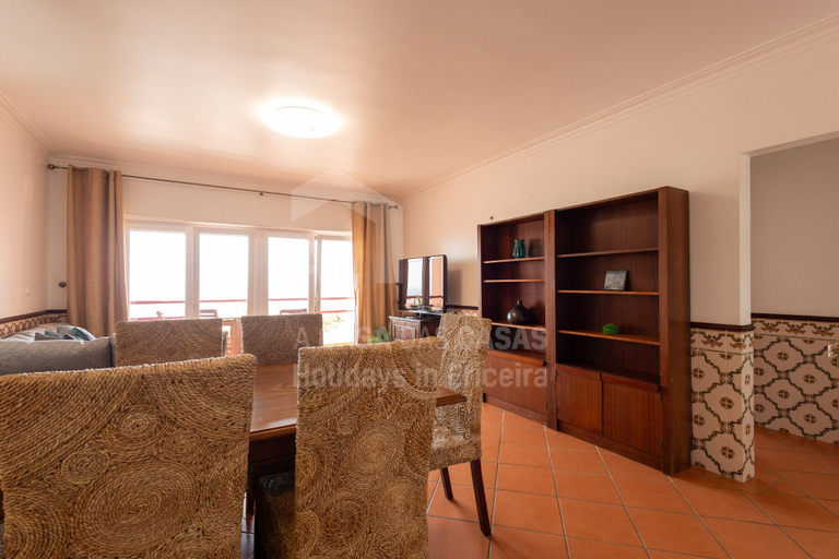 Room 5, Mar Vista by Acasadascasas, Mafra