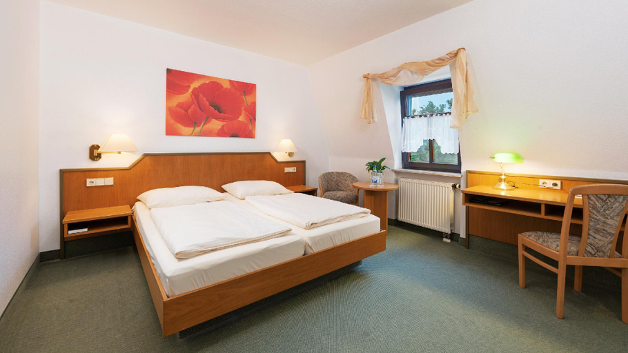 Bedroom 3, Gasthof Hotel Anker, Würzburg