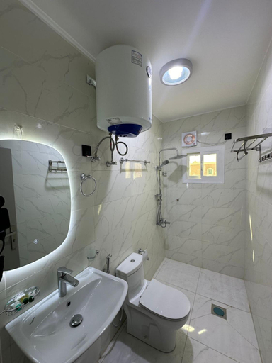 Bathroom 5, HOTEL SHATH Al BAHAR - فندق شاطئ البحر الفندقية