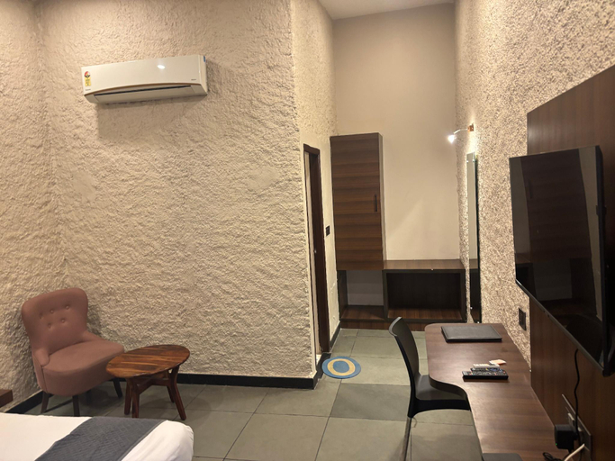 Others 5, Hotel Navtara, Jaipur