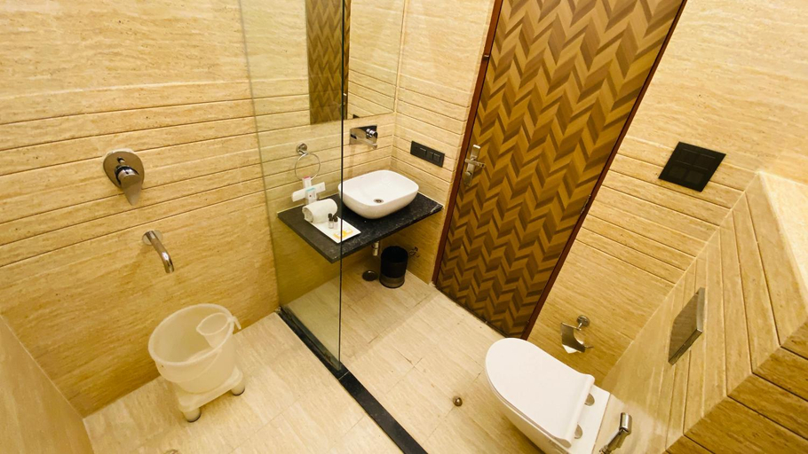 Bathroom 5, The Byke Boutique - Hotel Grassfield - Jaipur, Jaipur