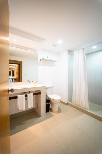 Bathroom 4, CANCUN BAY ALL INCLUSIVE HOTEL, Benito Juárez