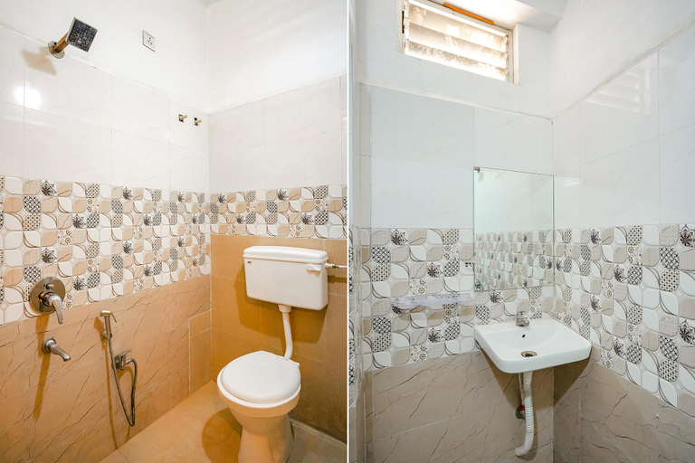 Bathroom, Fabhotel Uday Vilas, Indore
