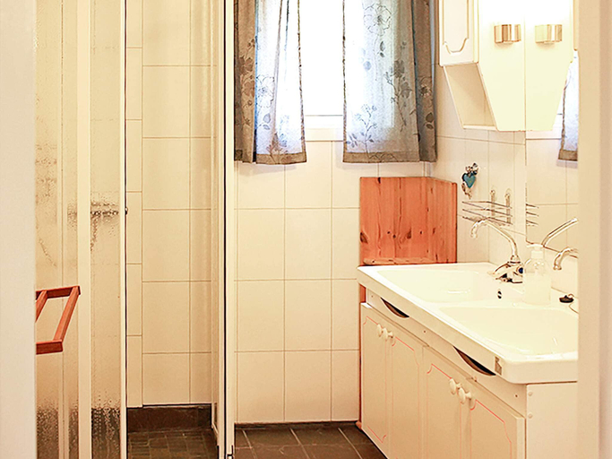 Bathroom 3, person holiday home in Kvenvaer, Hitra