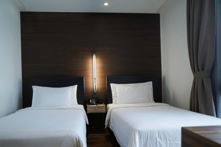 Bedroom 8