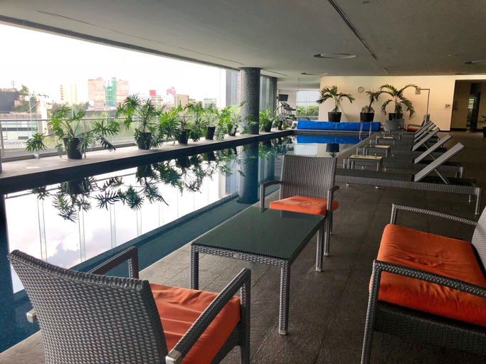Indoor pool 2, Plaza Suites México City 2404, Mexico City
