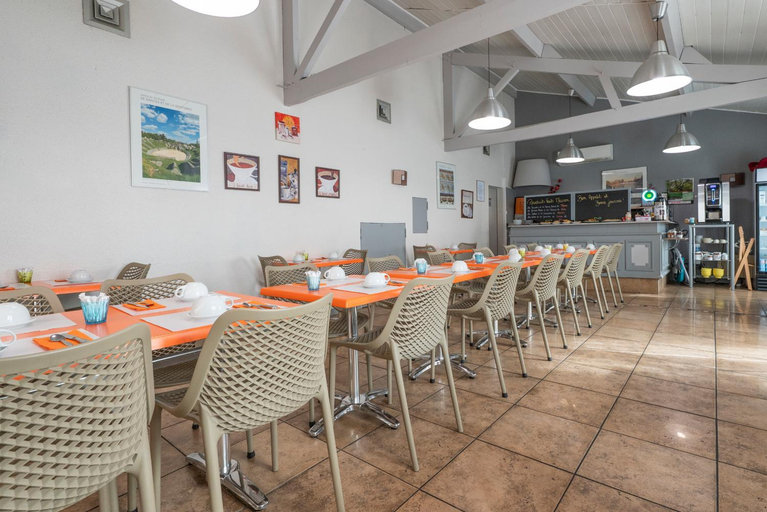 Food & Drinks 5, Contact Hotel O'Nice Saintes, Charente-Maritime
