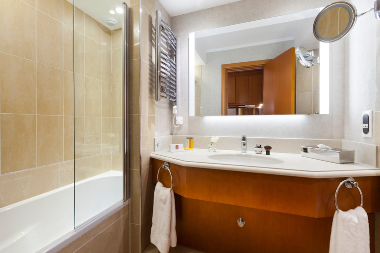 Bathroom 5, Neho Suites Cannes Croisette, Alpes-Maritimes