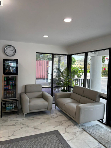 Public Area 3, Nova Inn Resort, Palm Beach