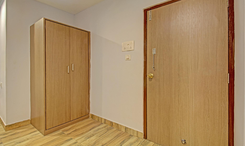 Public Area 3, HOTEL ROYAL CROWNE, North 24 Parganas