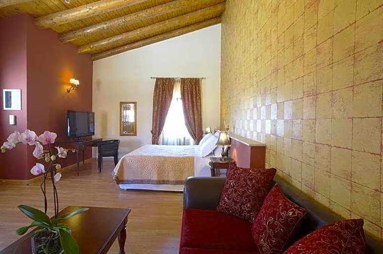Bedroom 3, Casa Moazzo, Crete