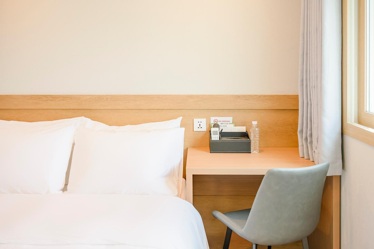 2, Hotel Moon, Jeju