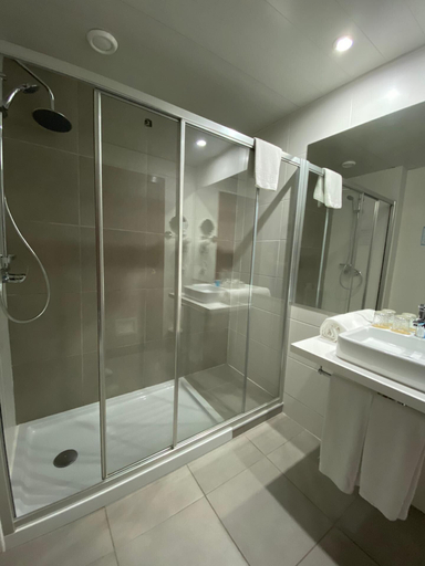 Bathroom 5, Apulia Praia Hotel, Esposende