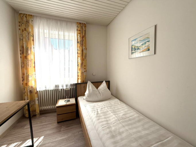 Bedroom 4, Hotel Weile, Weiden in der Oberpfalz