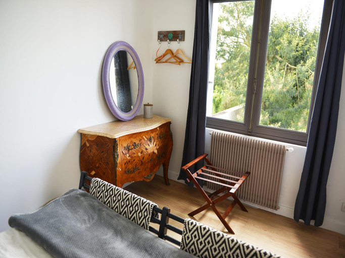 Others 3, Holiday Home in Locquirec by 7 Beaches, Finistère