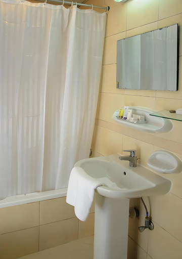 Bathroom 3, New Royal Palace Hotel Apartment, Ajman