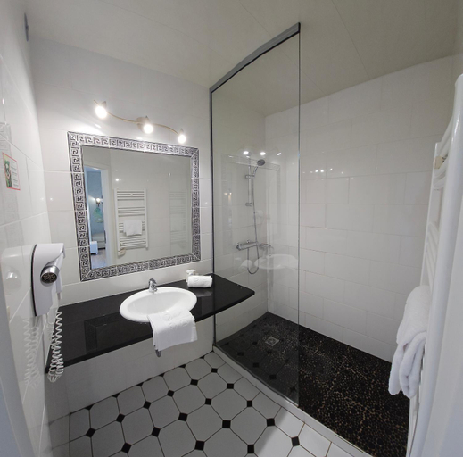 Bathroom 3, Hotel Restaurant Champ Alsace, Bas-Rhin