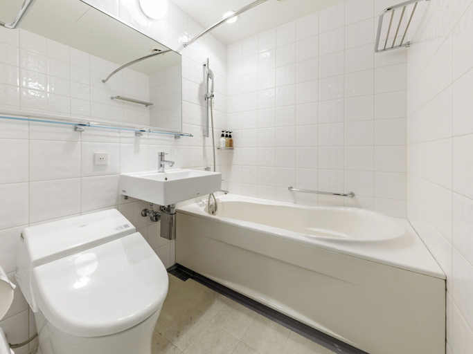 Bathroom 5, Solaria Nishitetsu Hotel Ginza, Chūō