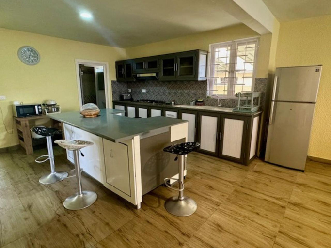 Residence Barbera Apartments, Black River