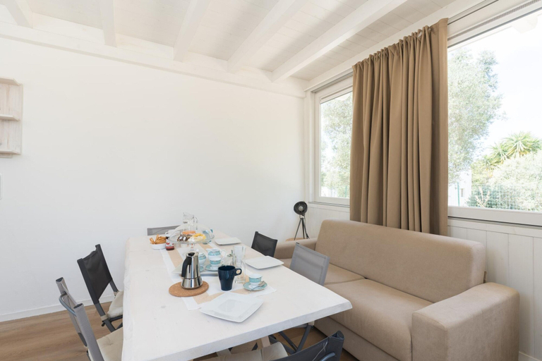 Room 2, Trullo Eughene a con Piscina, Brindisi