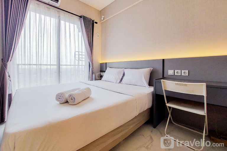 Bedroom 2, Gorgeous and Tidy Studio Sky House BSD By Travelio, South Tangerang