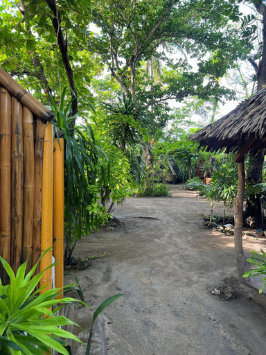 Others 5, Georgia's Neverland Hostel, Daanbantayan