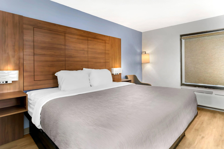 Bedroom 3, Quality Inn Madison - Huntsville, Madison
