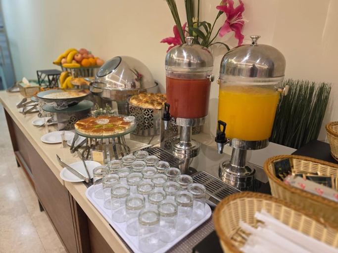 Food & Drinks 5, Golden Elite Hotel, Al Khobar