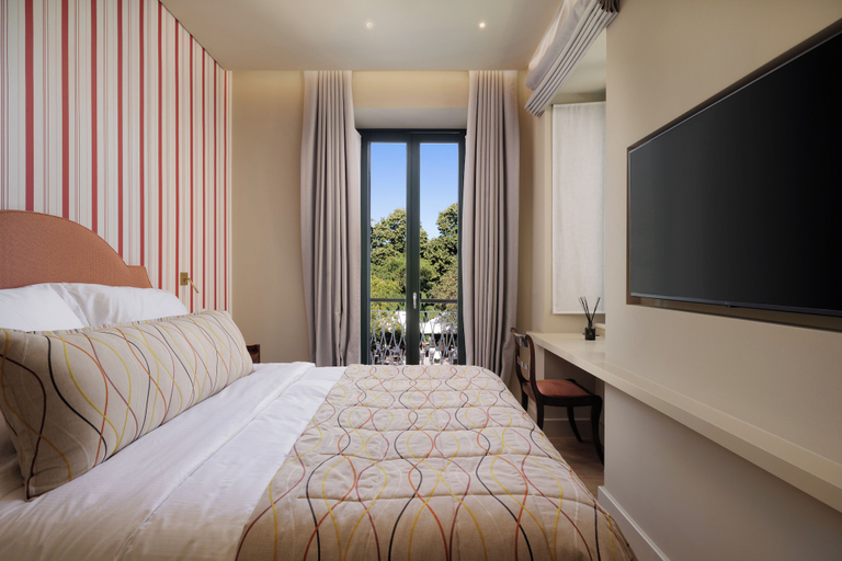 Bedroom 4, Albergo Botti, Ionian Islands