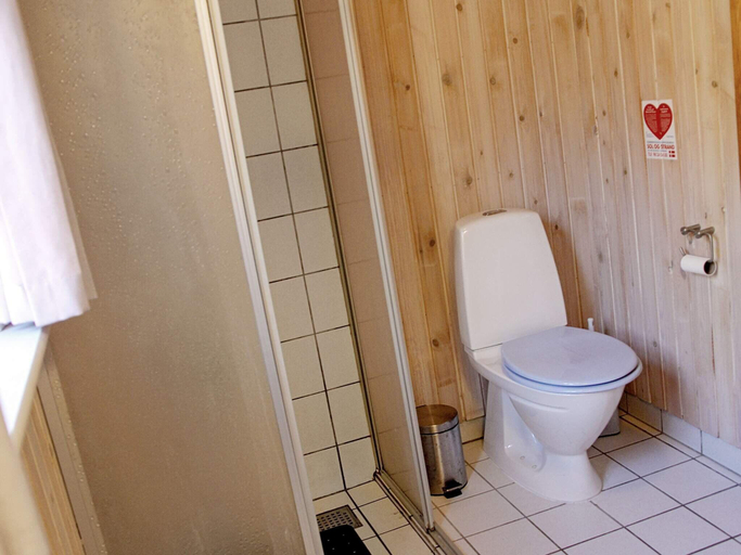 Bathroom, Secluded Forest Retreat at Gjol-By Traum, Jammerbugt