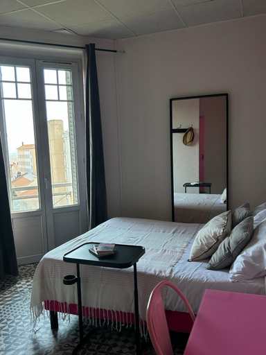 Bedroom 3, Hotel de la Croix Rousse, Rhône
