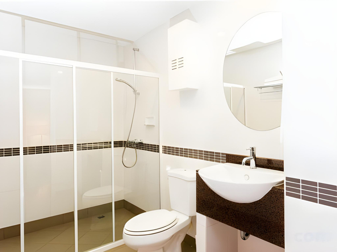 Bathroom 5, Capital Mansion, Phaya Thai