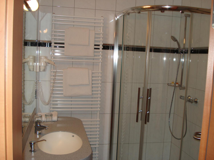 Bathroom 2, Panorama Hotel am Frankenstein, Wartburgkreis