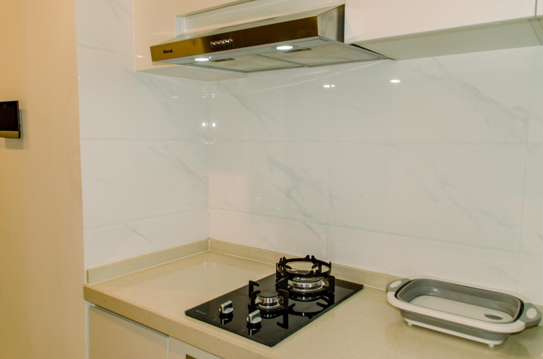 Others 2, Elegant and Tidy 2BR at Sky House BSD By Travelio, South Tangerang