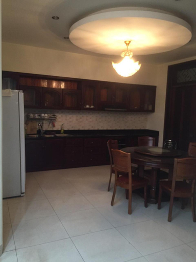 Others 4, Homeshue, Huế