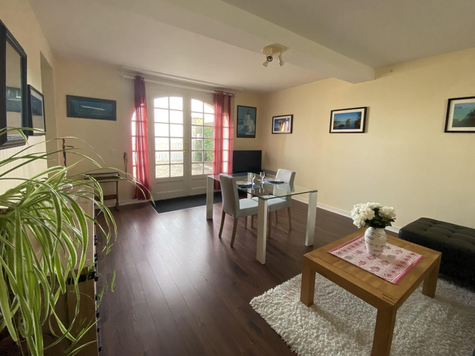 Others 2, Apartment in Loctudy by Lodonnec Beach, Finistère