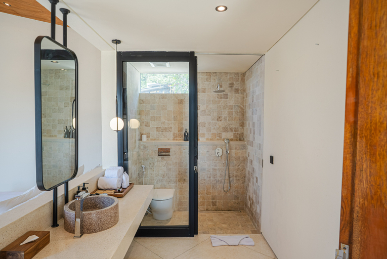 Bathroom 5, Pakubon Kintamani By Desa Oculus, Bangli