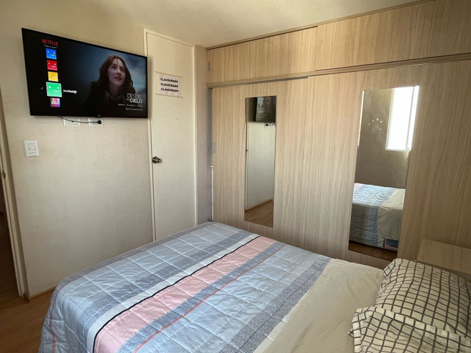 Bedroom 2, Alojando Peru, Callao