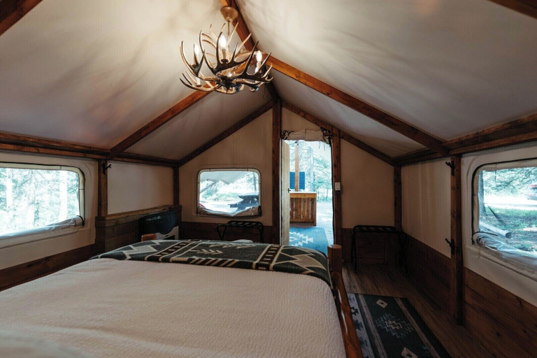 Bedroom 4, Sundance By Basecamp, Division No. 15