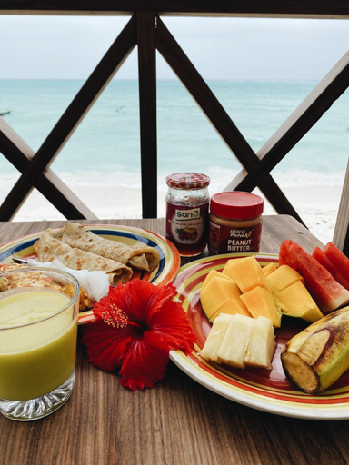 Food & Drinks, Crystal Beach Nungwi, Kaskazini 'A'