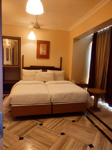 Bedroom 3, Royal Park Hotel Dockyard, Mumbai City