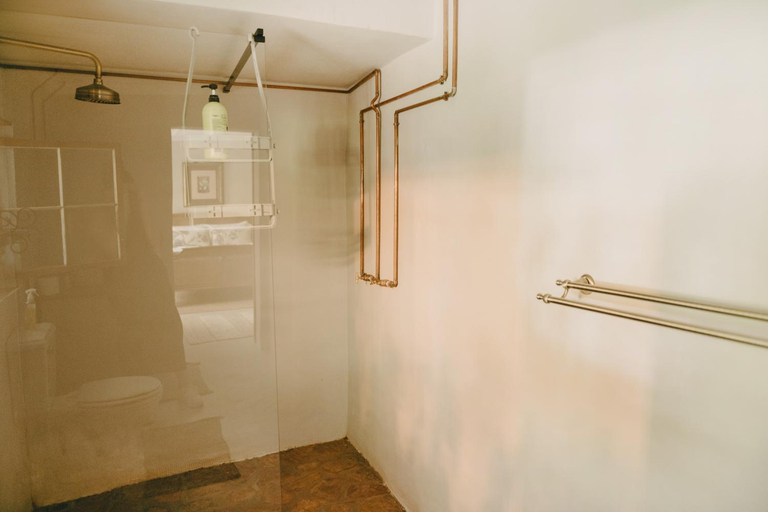 Bathroom 4, Compass View, Cacadu