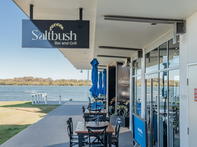 Food & Drinks 4, The Top Deck Retreat Ballina, Ballina