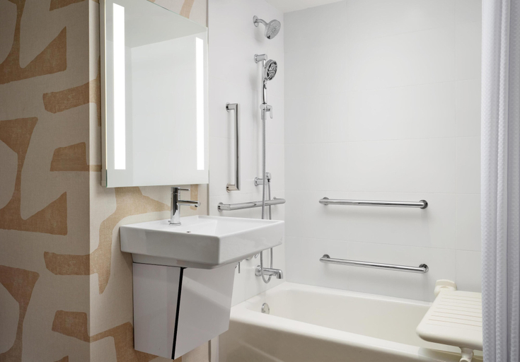 Bathroom 5, Sonesta ES Suites Chicago Downtown Magnificent Mile - Medical, Cook
