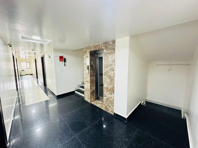 Public Area 2, Hotel M K Grand, Varanasi